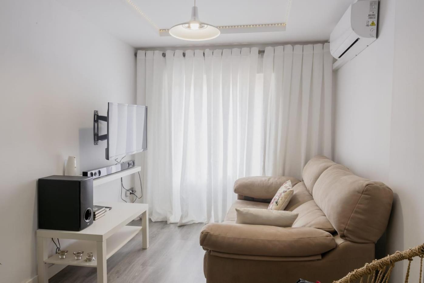 Apartamento Cerca Del Pilar Сарагоса Екстер'єр фото