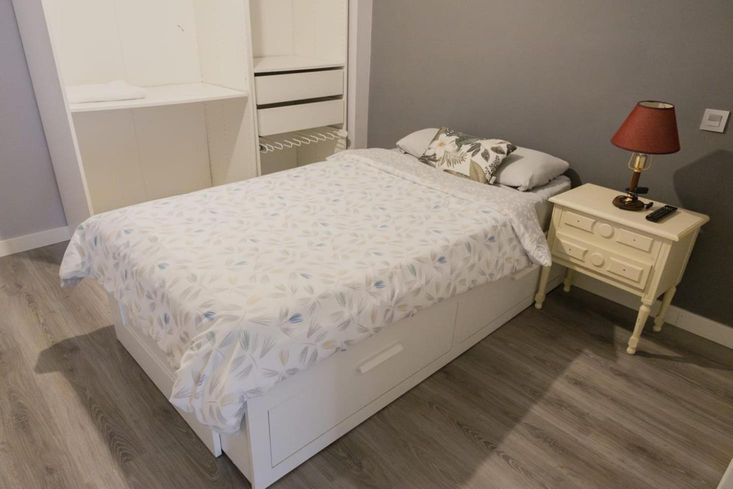 Apartamento Cerca Del Pilar Сарагоса Екстер'єр фото