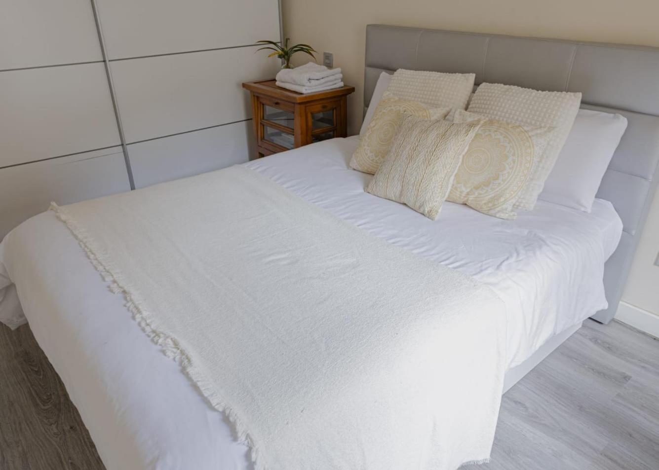 Apartamento Cerca Del Pilar Сарагоса Екстер'єр фото